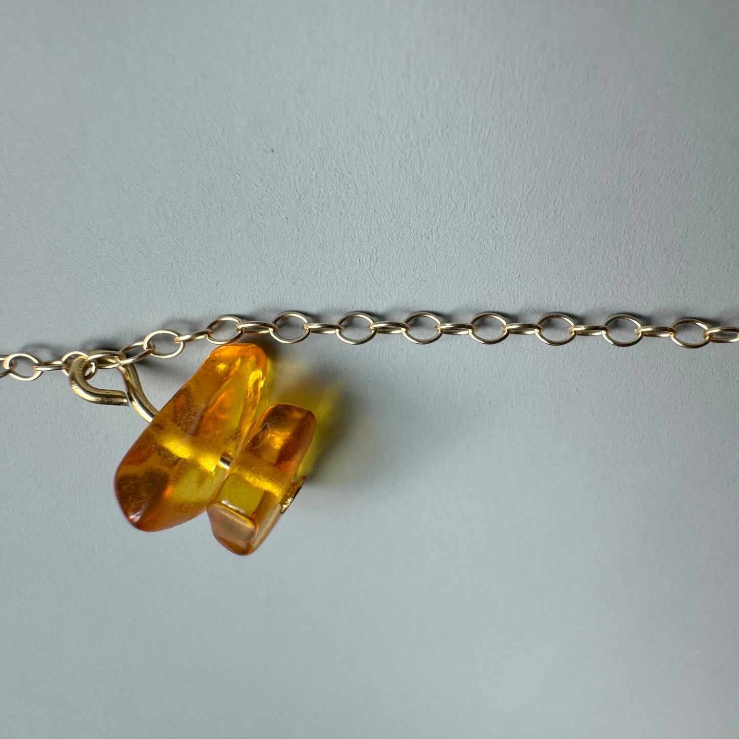 Nereid long necklace - amber