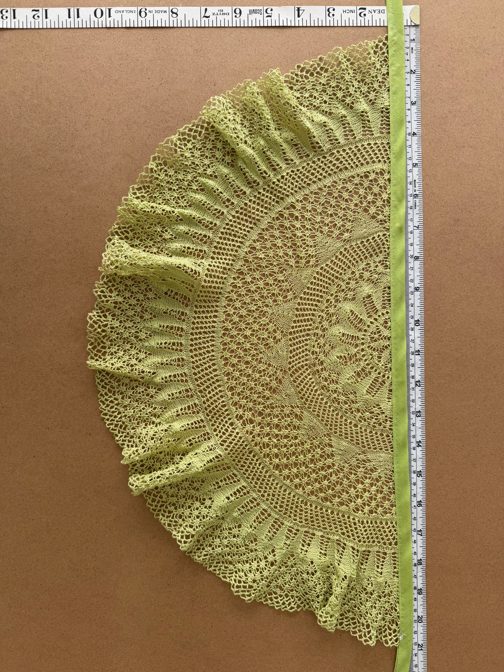 Sage Knit Lace Hair Kerchief