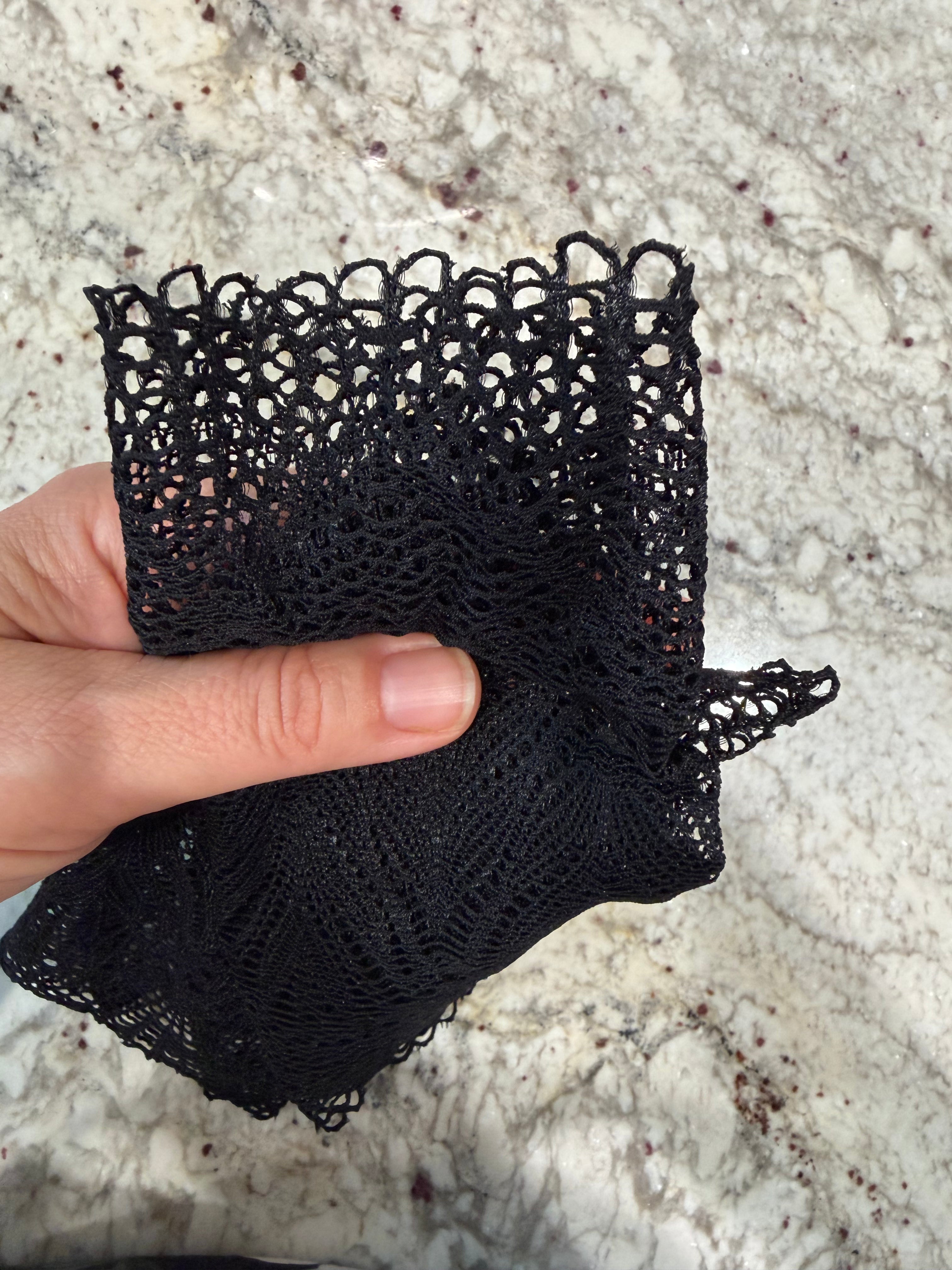 Black Lace Fingerless Glove Cuff